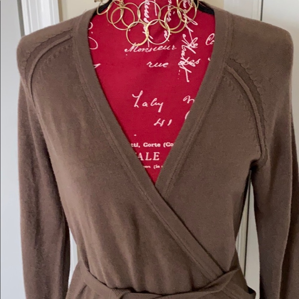 Womens Sweater - Picture 2 of 5